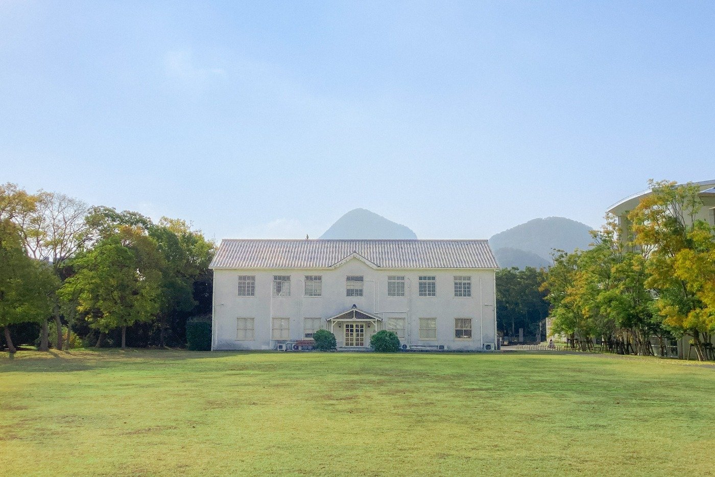 四国学院大学