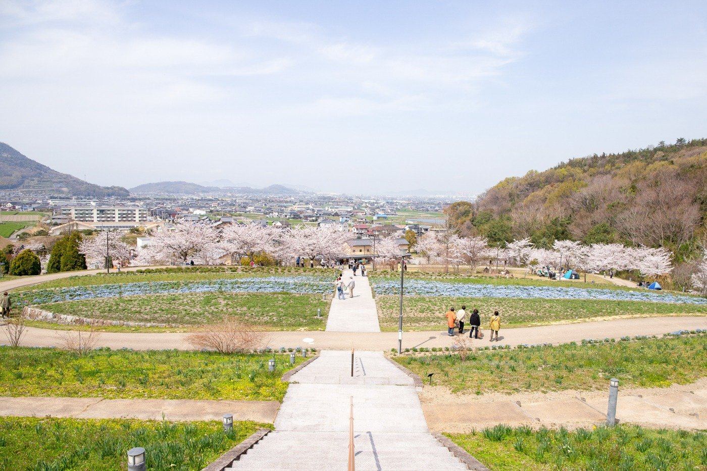 「善通寺五岳の里」市民集いの丘公園